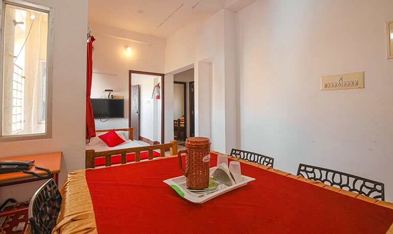 2BHK- Deluxe King Suite